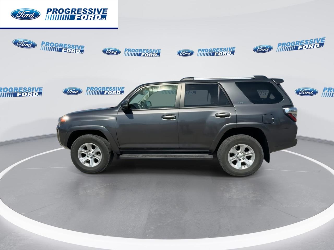 2023 Toyota 4Runner Base 4dr 4x4 Photo4