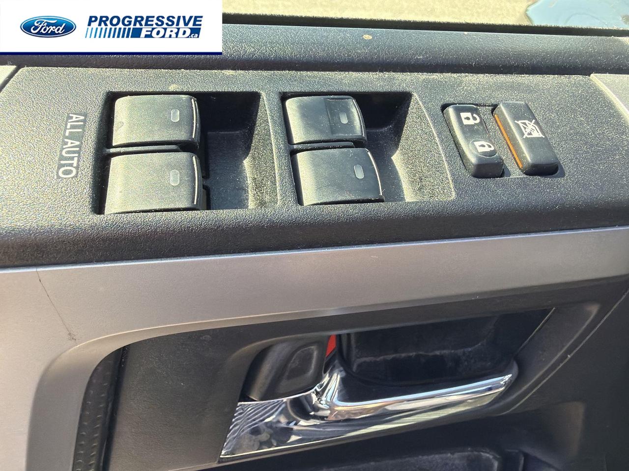 2023 Toyota 4Runner Base 4dr 4x4 Photo