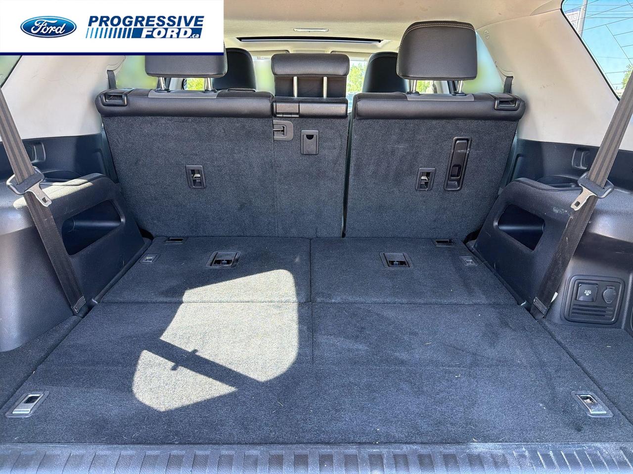 2023 Toyota 4Runner Base 4dr 4x4 Photo