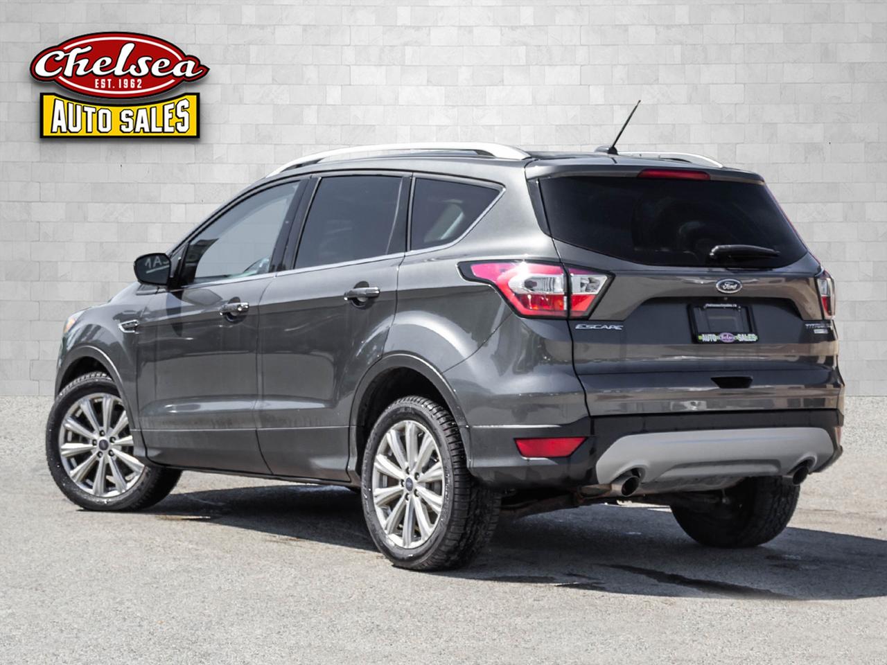 2017 Ford Escape Titanium 4WD Photo