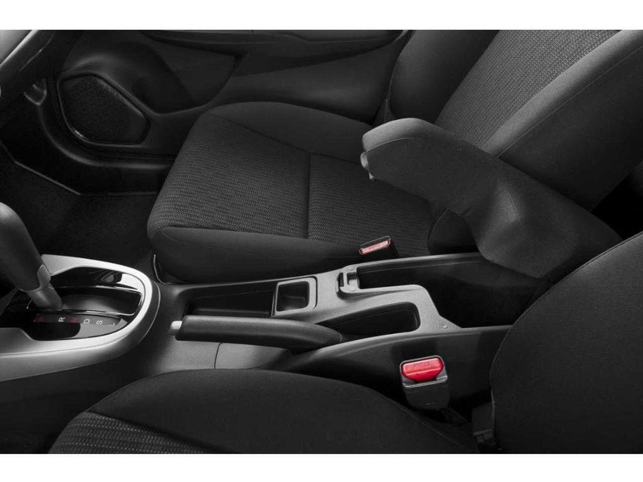 2015 Honda Fit LX CVT) 4dr Hatchback Photo