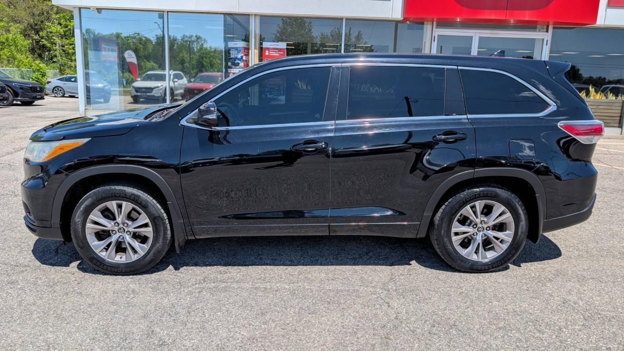 2016 Toyota Highlander LE 4dr All-wheel Drive Photo
