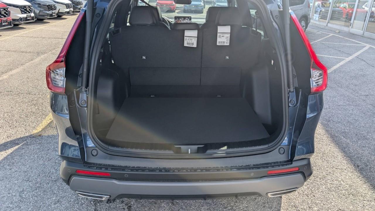 2026 Honda CR-V Hybrid Touring 4dr All-Wheel Drive Photo