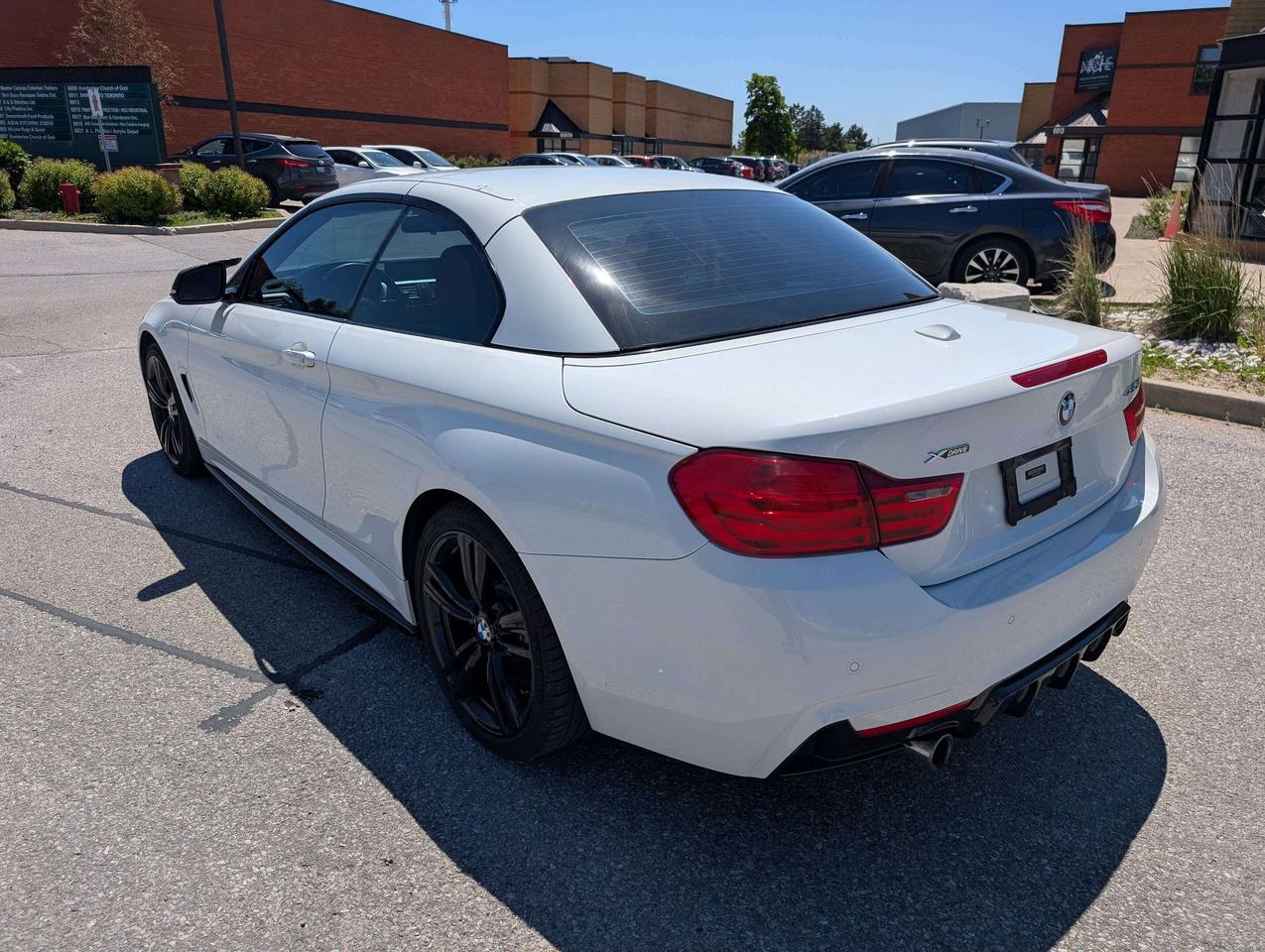 2016 BMW 4 Series xDrive Convertible M Sport Red Leather Interior Photo2