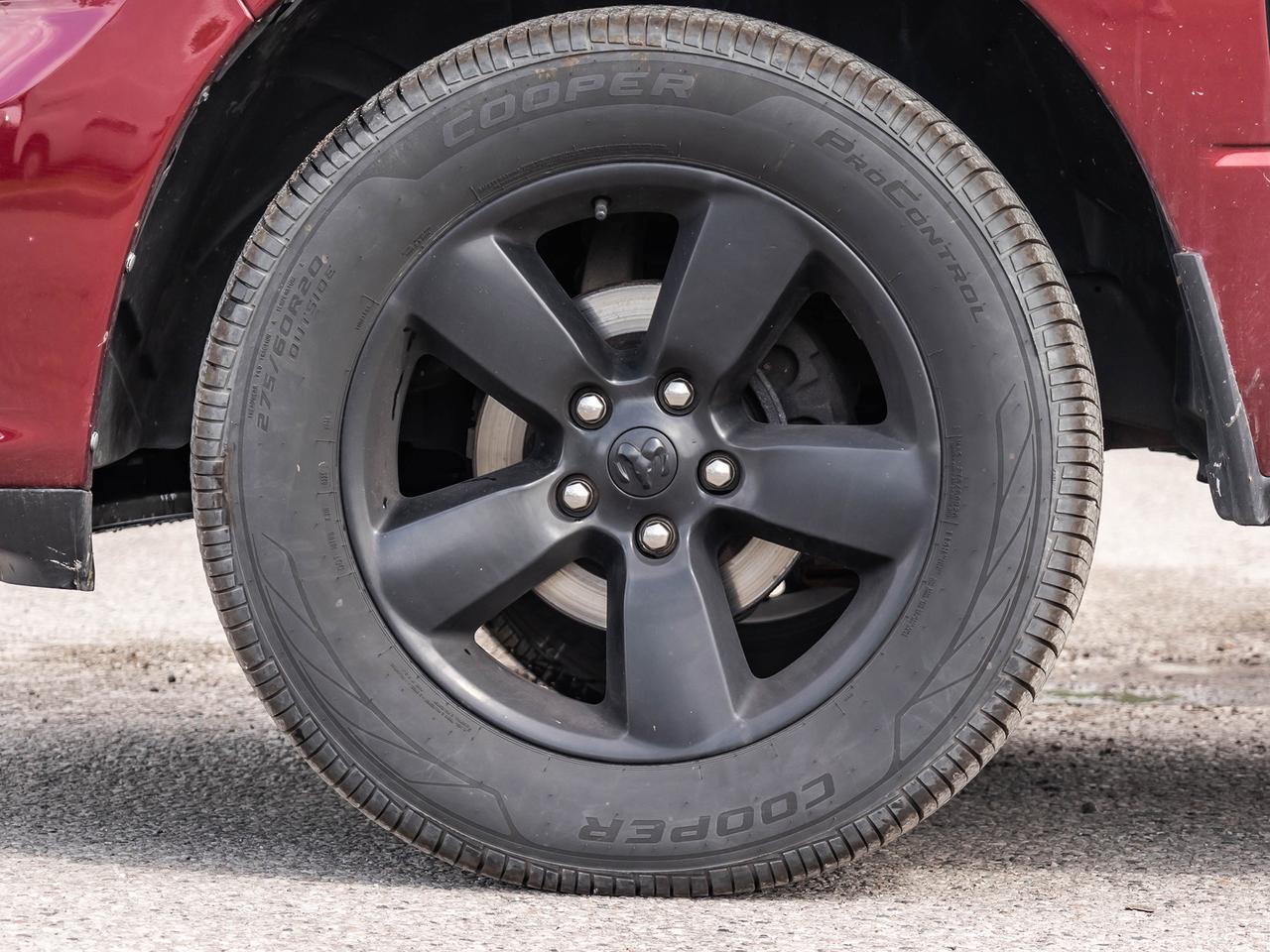 2021 RAM 1500 Classic  Photo3