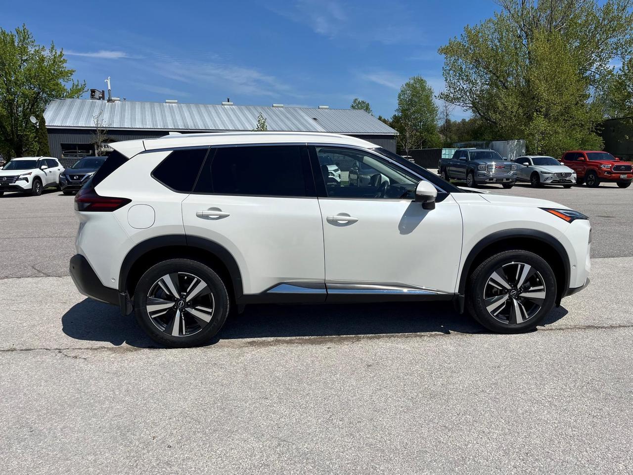 2023 Nissan Rogue Platinum 4dr All-Wheel Drive Sport Utility Photo