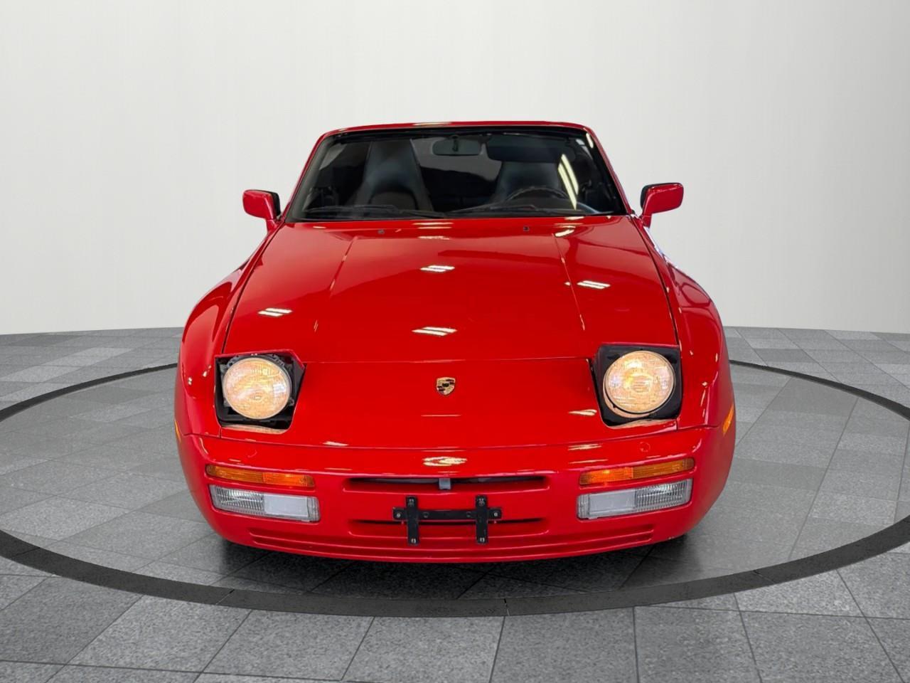 1989 Porsche 944  Photo