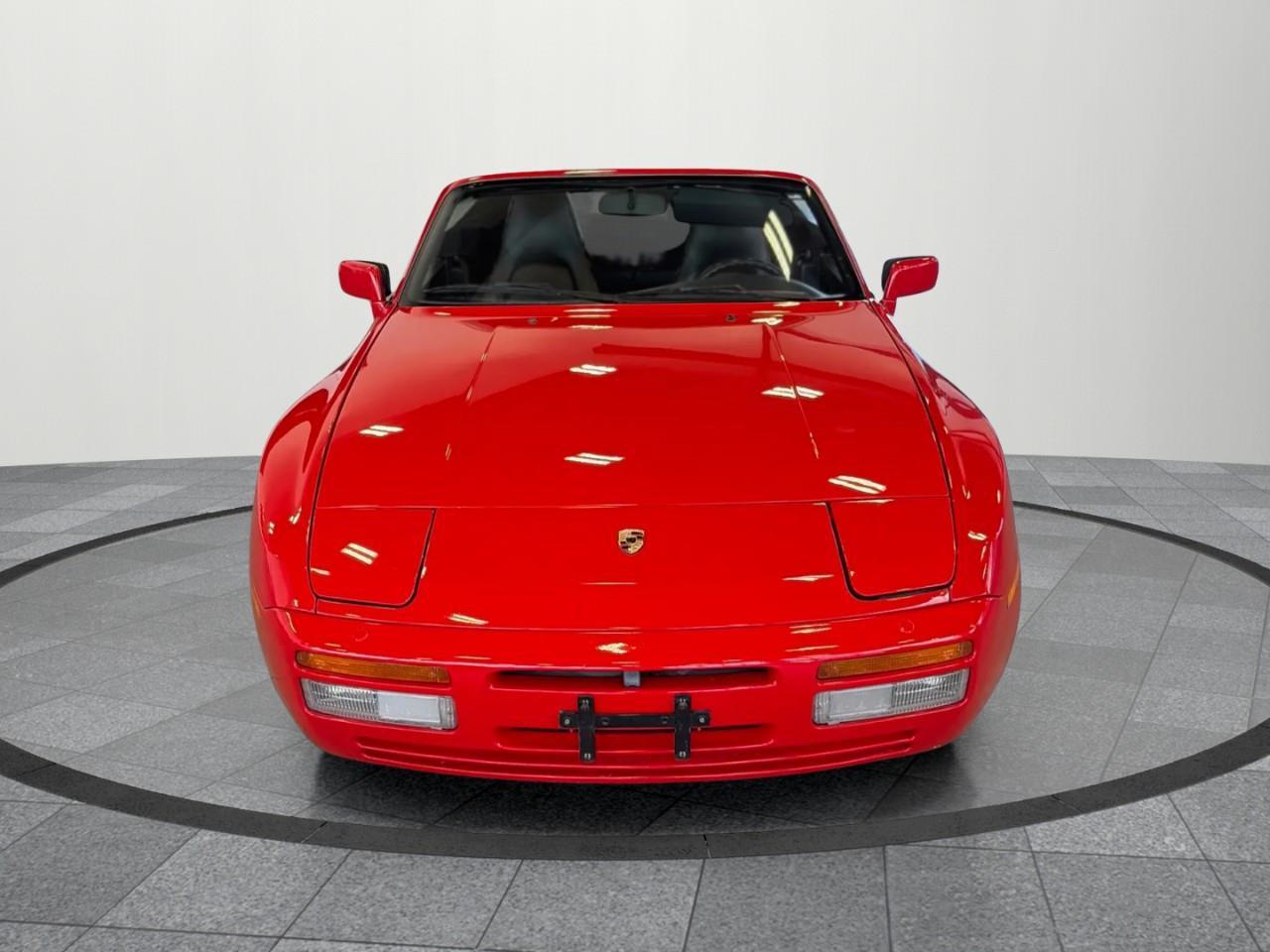 1989 Porsche 944  Photo