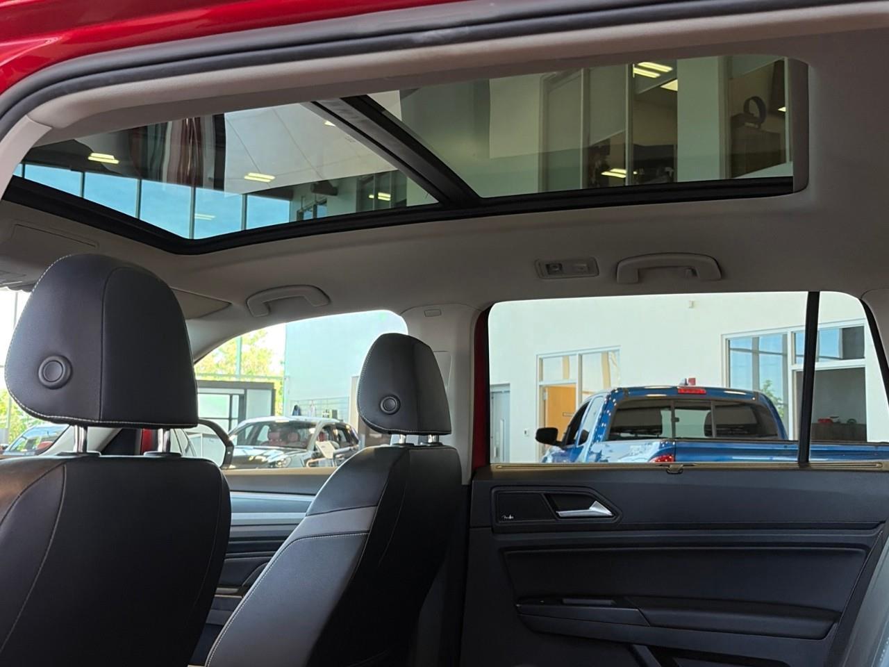 2021 Volkswagen Atlas 3.6 FSI Execline 4dr All-Wheel Drive 4MOTION Photo
