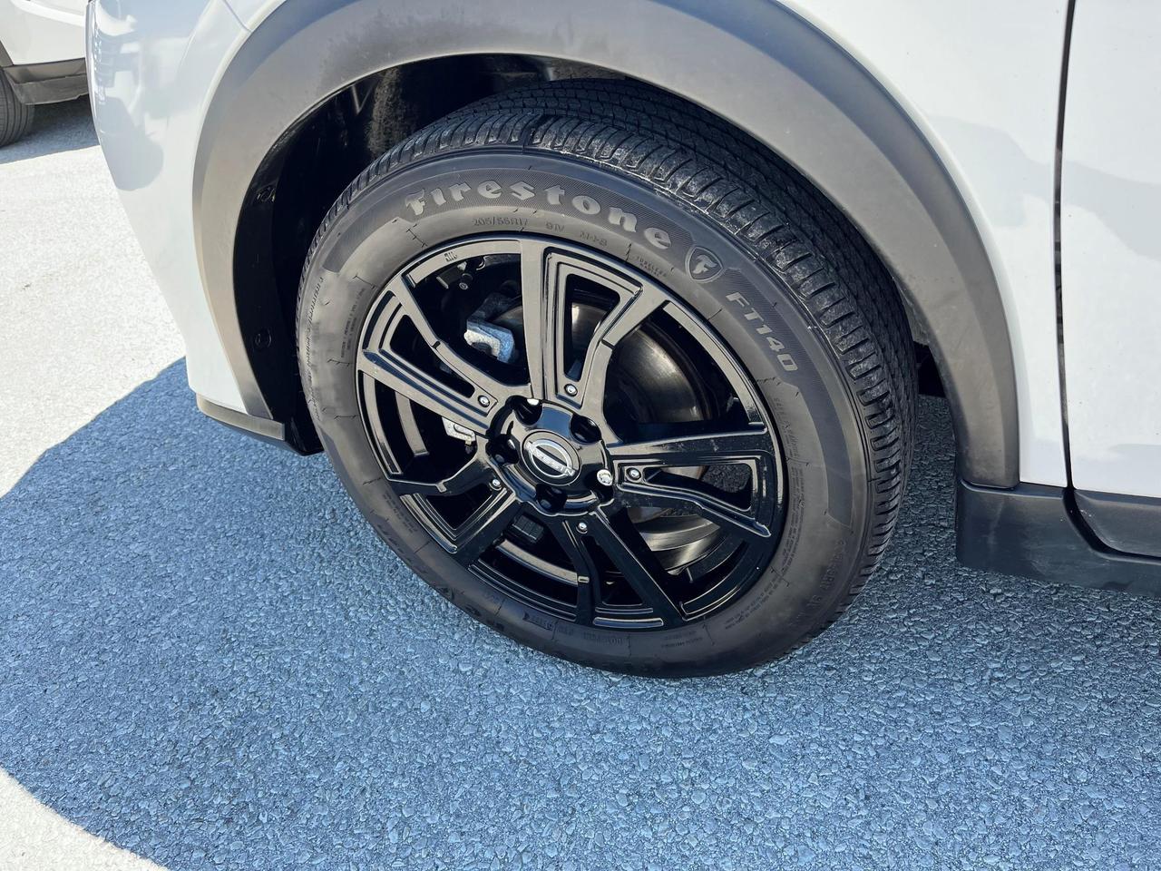 2023 Nissan Kicks SR 4dr Front-Wheel Drive Photo