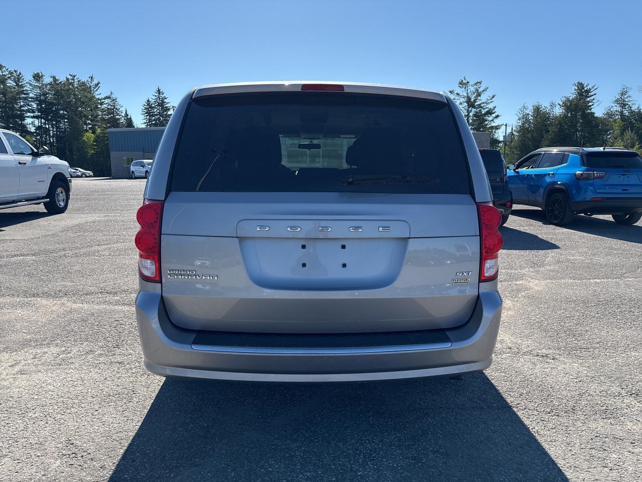 2018 Dodge Grand Caravan SXT - cruise control Photo