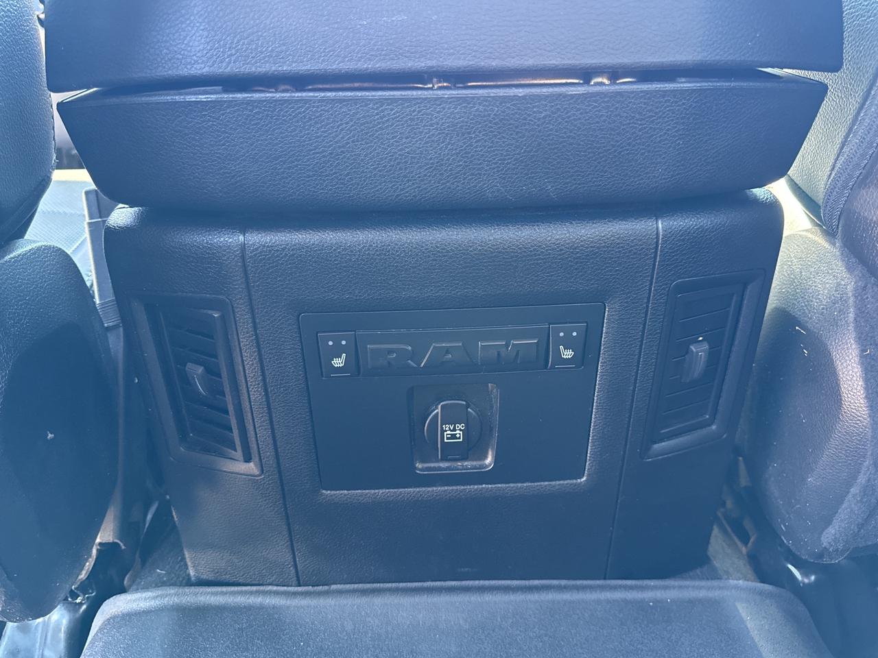 2017 RAM 1500 Laramie Photo