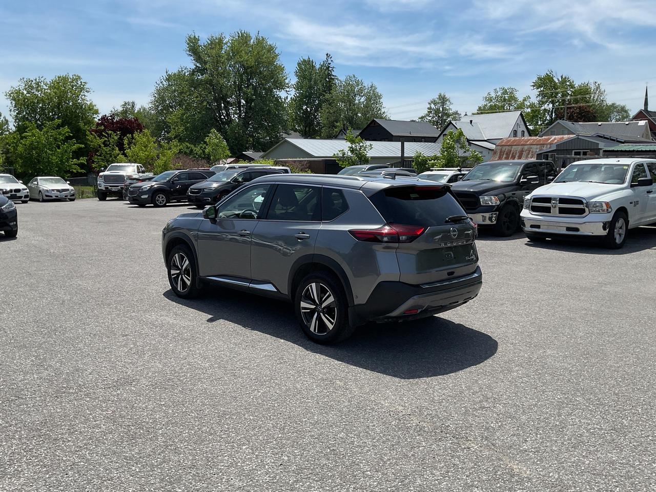 2023 Nissan Rogue SL 4dr All-Wheel Drive Sport Utility Photo