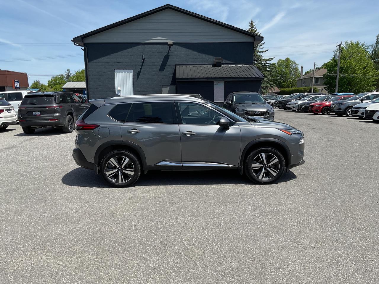2023 Nissan Rogue SL 4dr All-Wheel Drive Sport Utility Photo