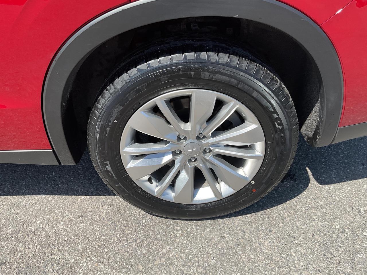 2025 Mitsubishi Outlander ES 4dr S-AWC Photo