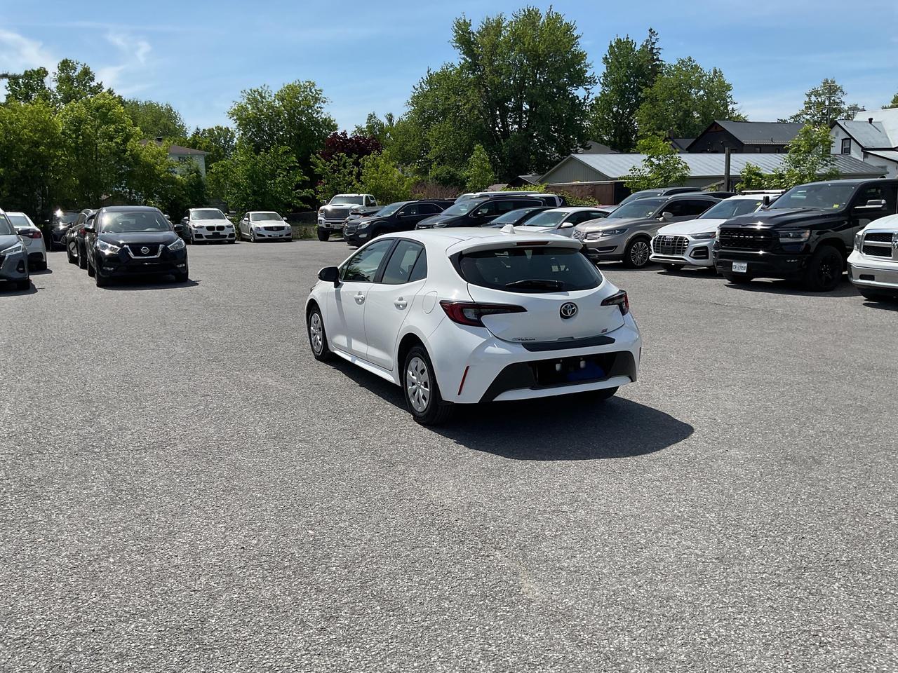 2023 Toyota Corolla Hatchback Base 5dr Photo