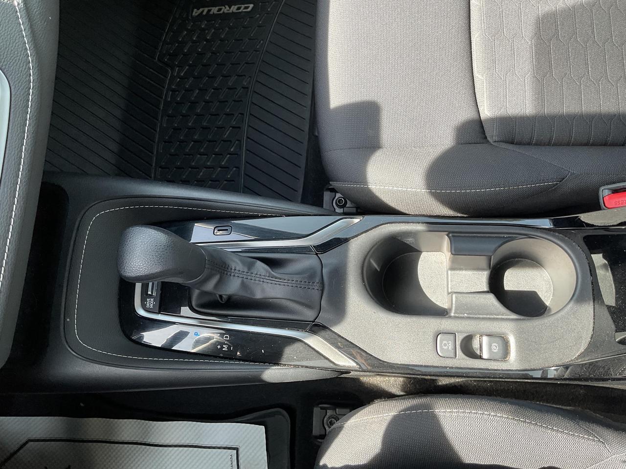 2023 Toyota Corolla Hatchback Base 5dr Photo