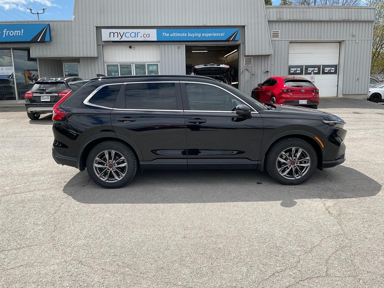 2023 Honda CR-V Hybrid Touring 4dr All-Wheel Drive Photo