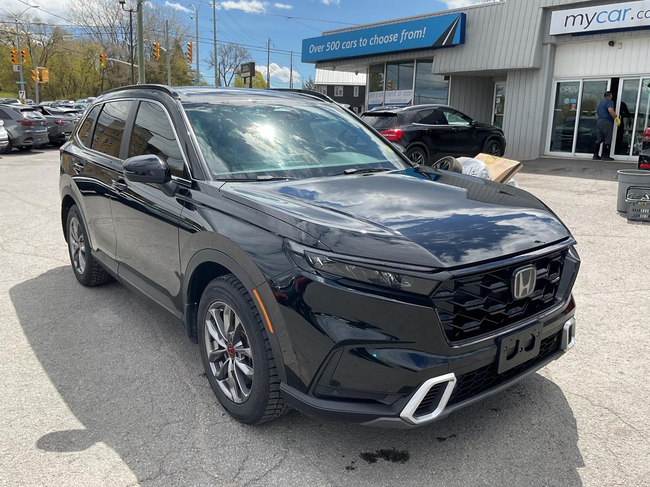 2023 Honda CR-V Hybrid Touring 4dr All-Wheel Drive Photo