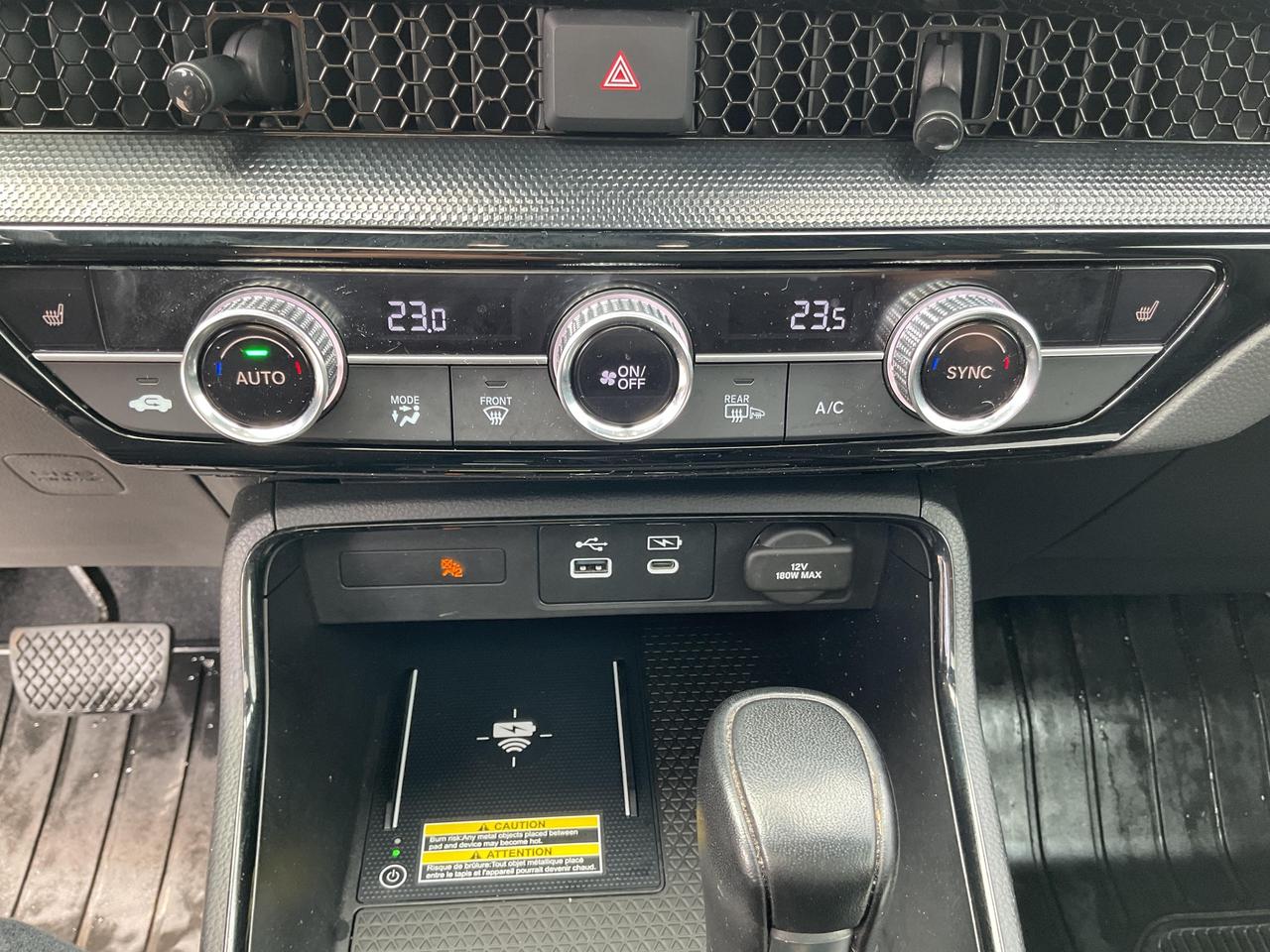 2023 Honda CR-V Hybrid Touring 4dr All-Wheel Drive Photo