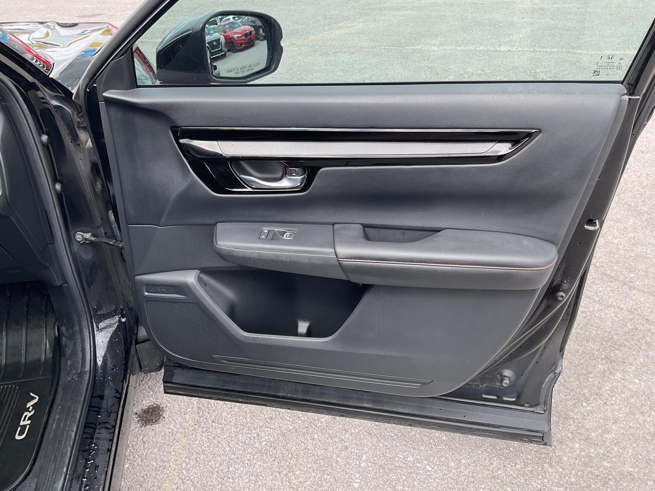 2023 Honda CR-V Hybrid Touring 4dr All-Wheel Drive Photo