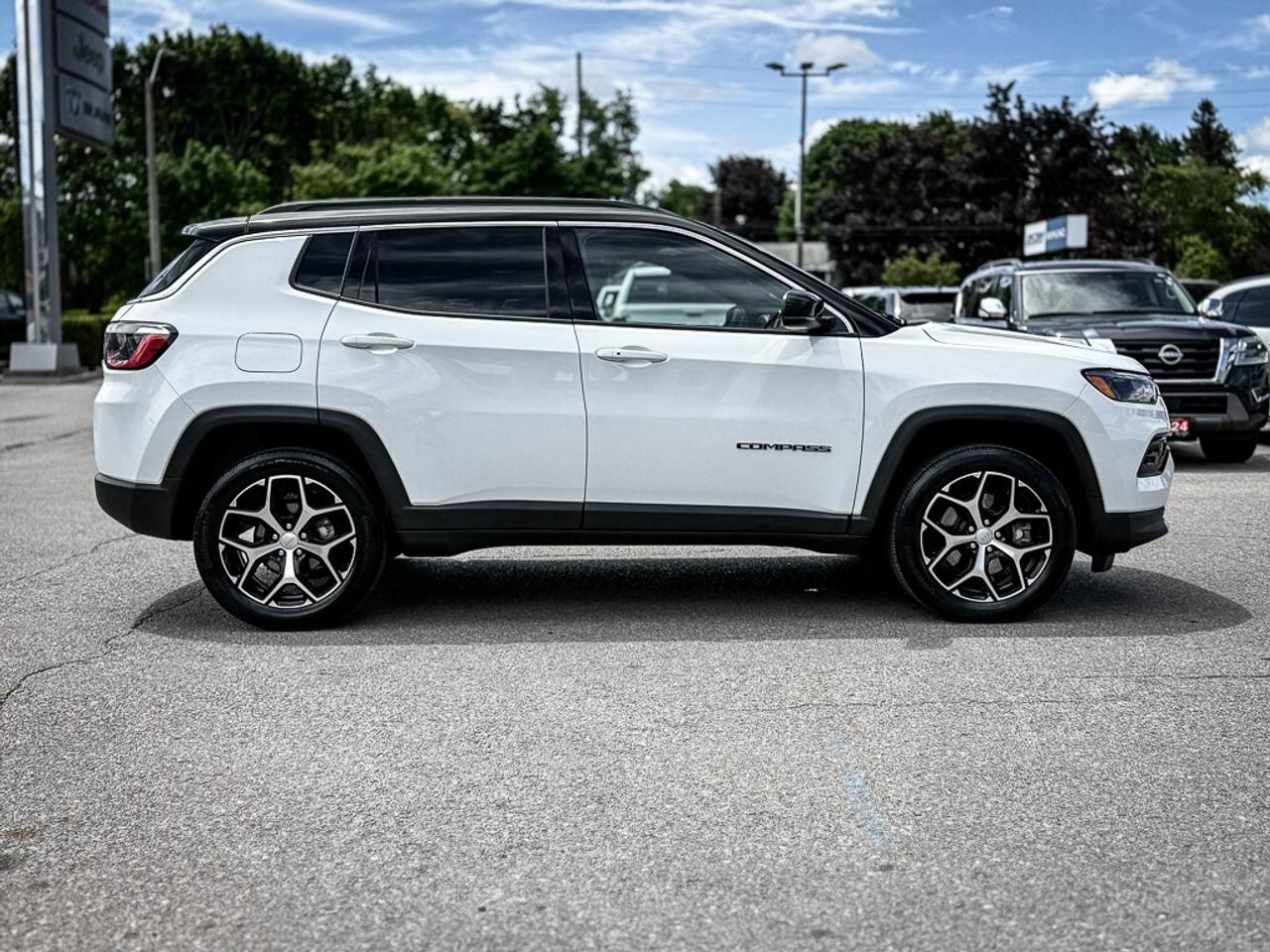 2024 Jeep Compass Limited   HEATED SEATS   REMOTE START   BLINDSPOT Photo