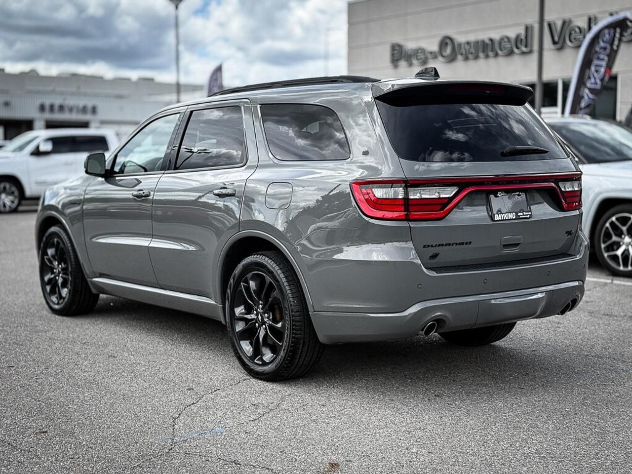 2024 Dodge Durango R/T   HEMI   BLACKTOP PKG   HEATED/VENTED LEATHER Photo