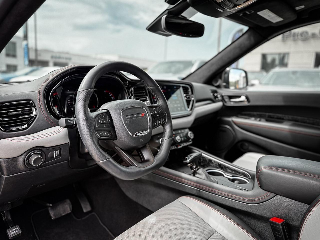 2024 Dodge Durango R/T   HEMI   PLUS   HEATED/VENTED LEATHER   ADAPTI Photo
