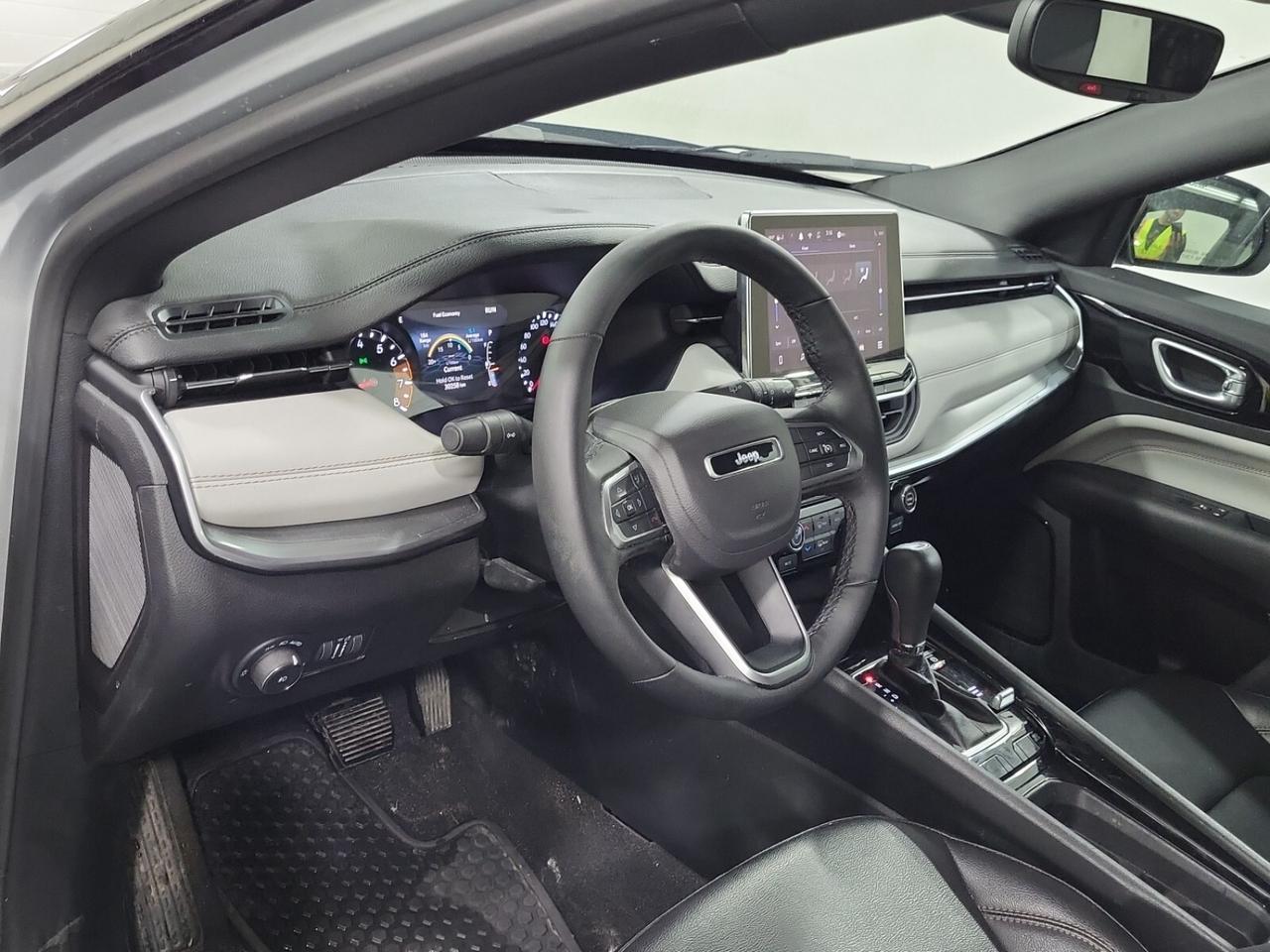2024 Jeep Compass Limited   HEATED SEATS   REMOTE START   BLINDSPOT Photo