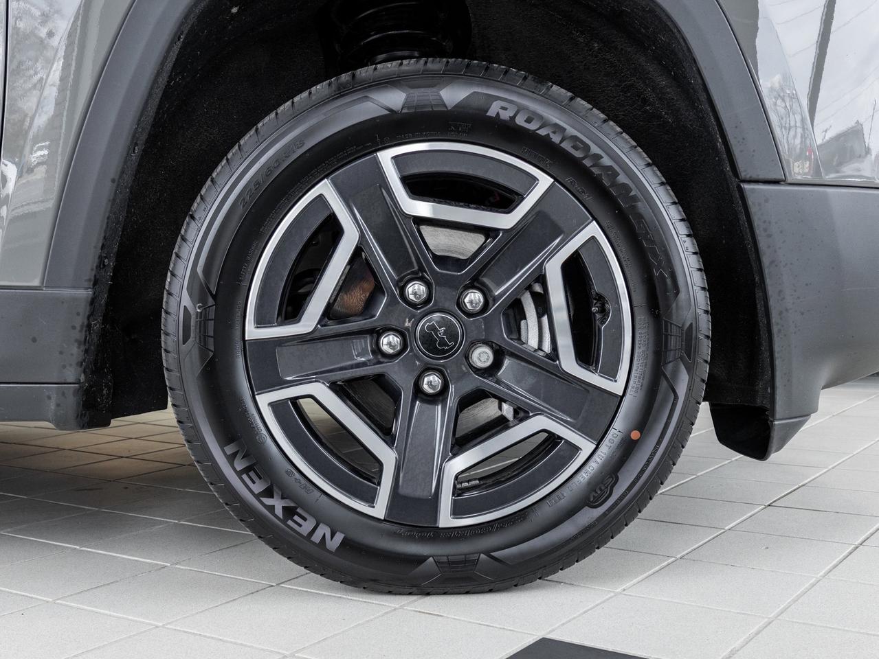 2026 Jeep Cherokee  Photo