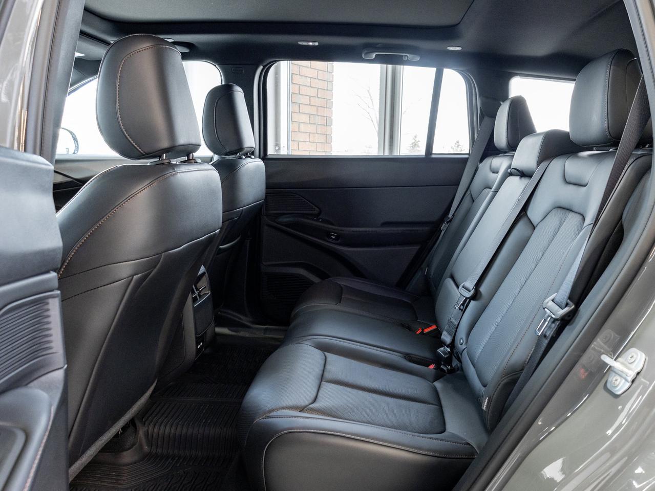2026 Jeep Cherokee  Photo