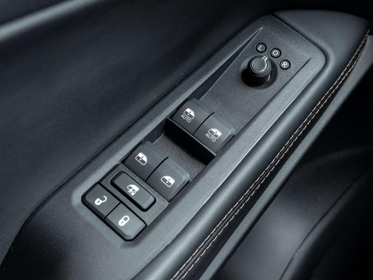2026 Jeep Cherokee Limited   Clean Carfax   Demo   Adaptive Cruise Photo