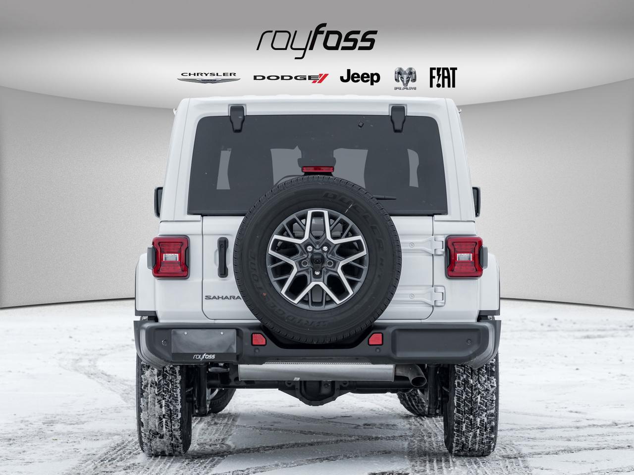 2025 Jeep Wrangler  Photo4