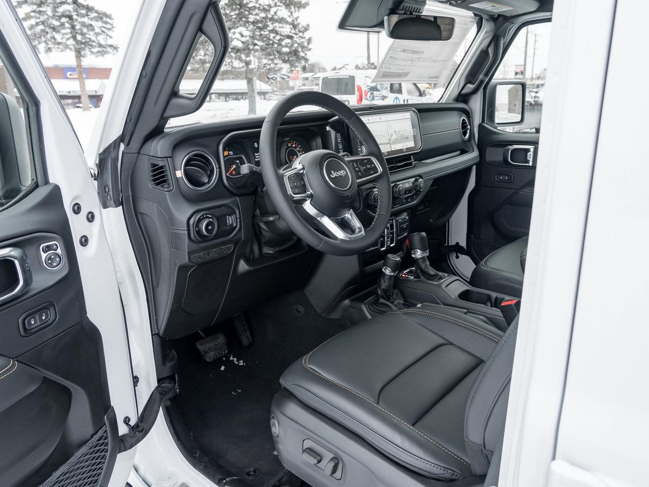 2025 Jeep Wrangler  Photo