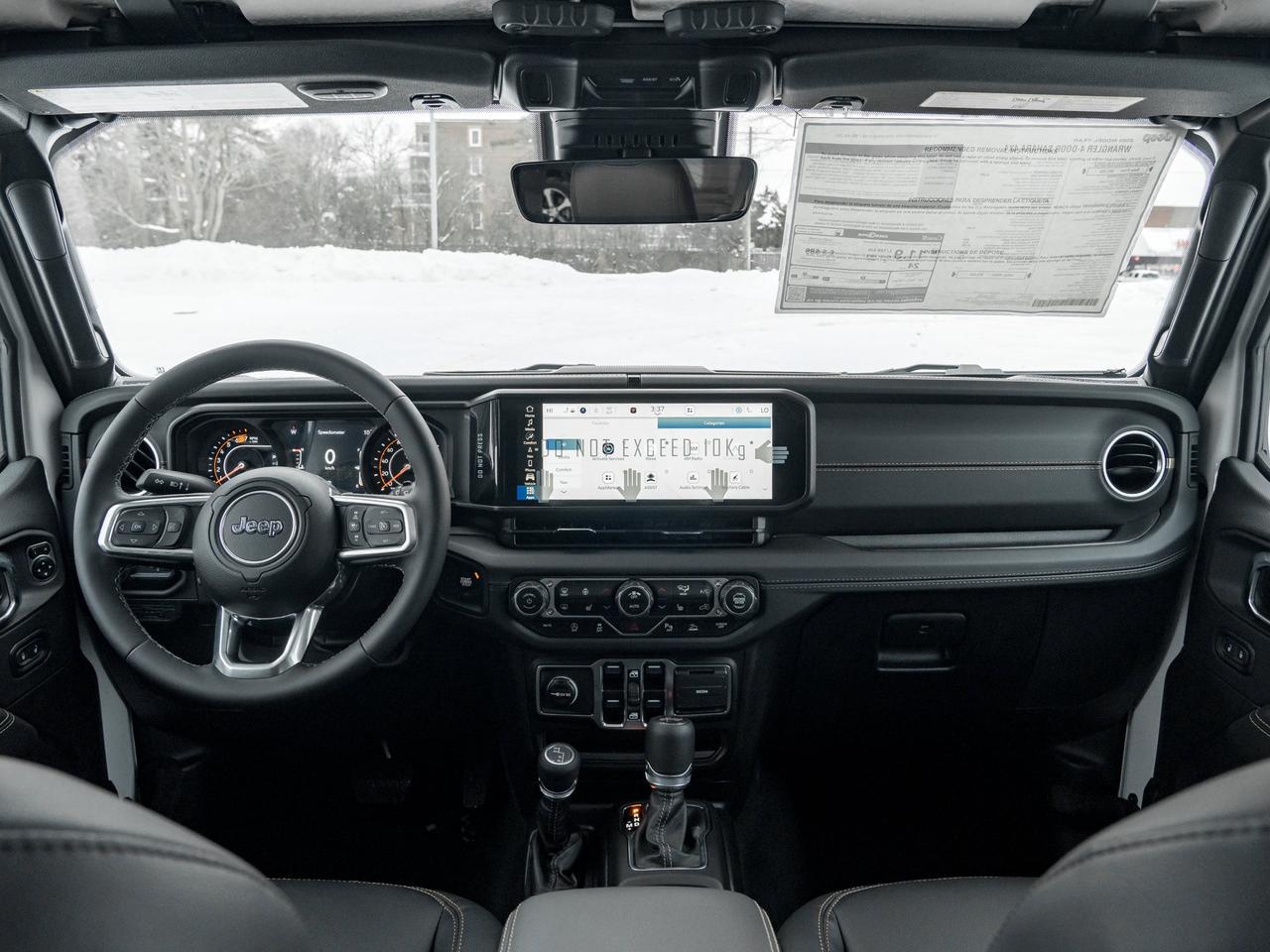 2025 Jeep Wrangler  Photo