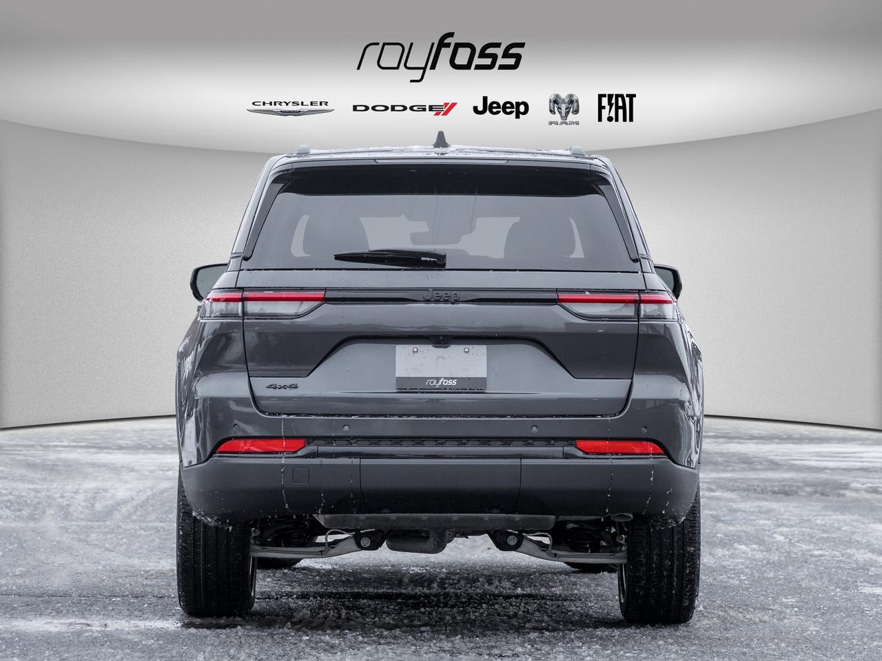 2025 Jeep Grand Cherokee  Photo