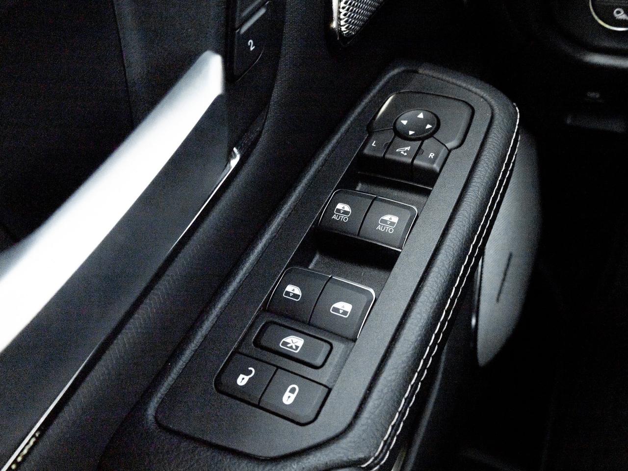 2026 RAM 1500  Photo