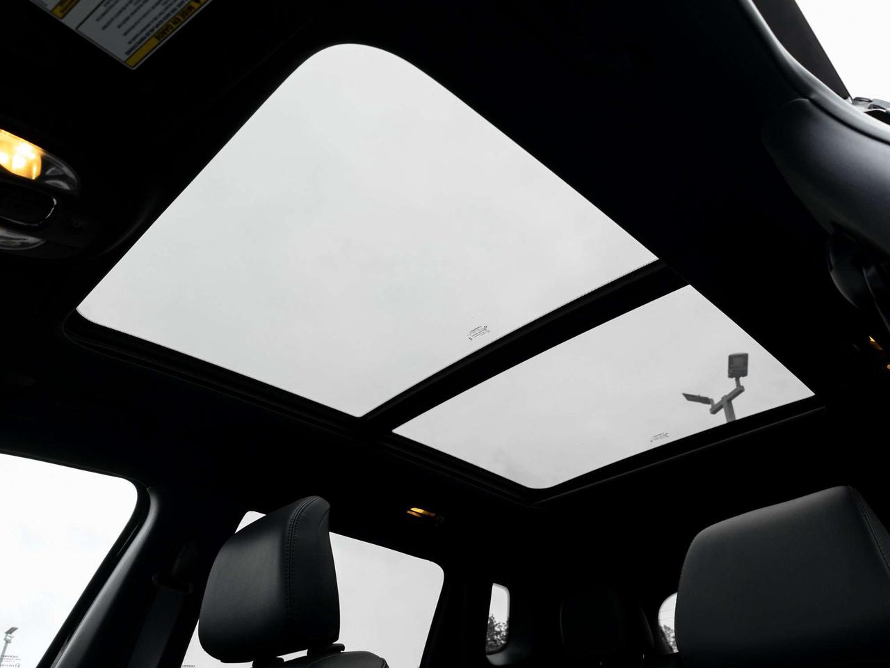 2026 Jeep Compass North   Demo   Clean Carfax   Pano Roof Photo