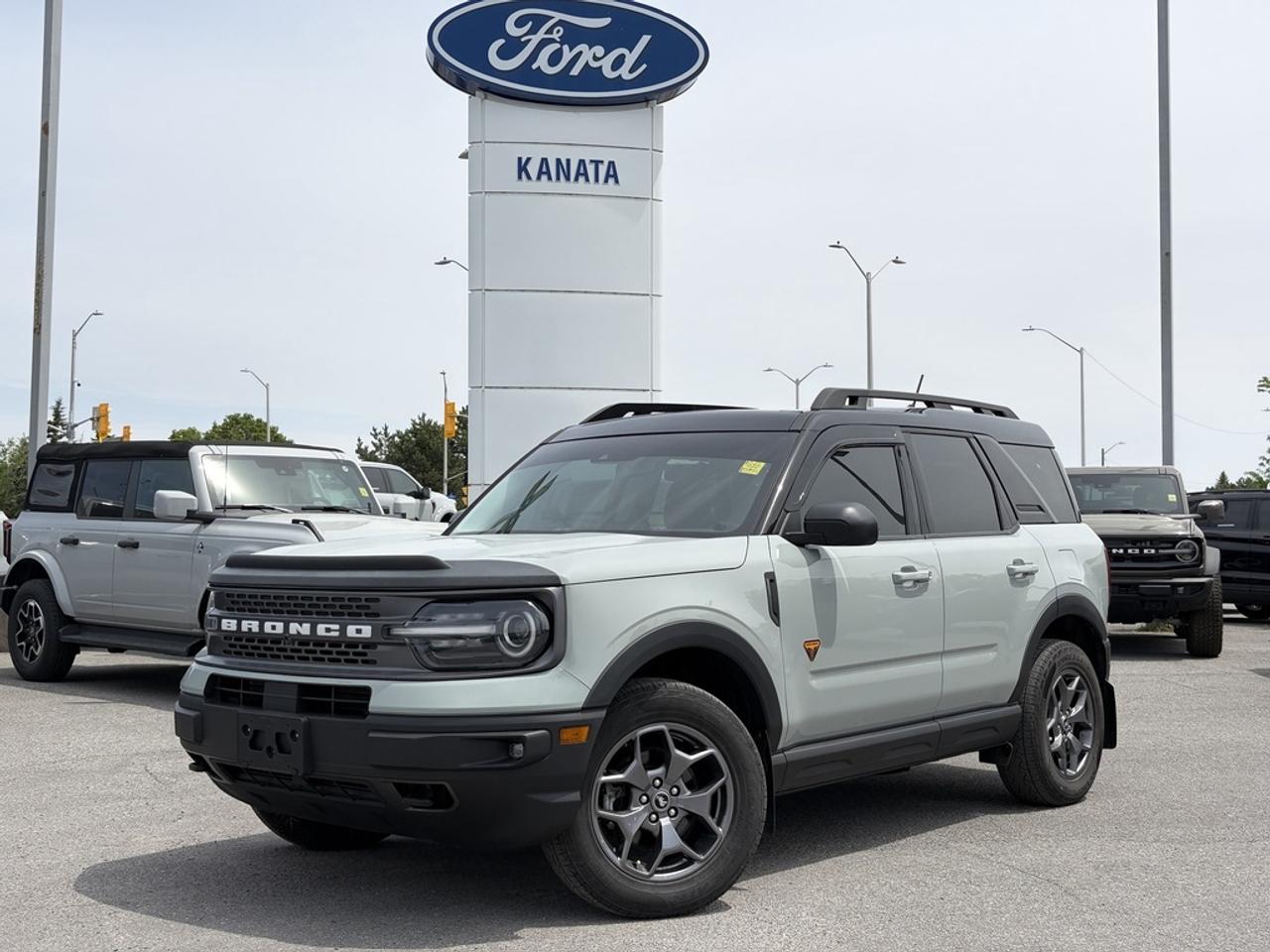 2023 Ford Bronco Sport Badlands 4dr 4x4 Photo0