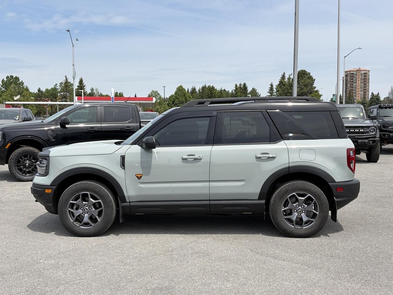 2023 Ford Bronco Sport Badlands 4dr 4x4 Photo2