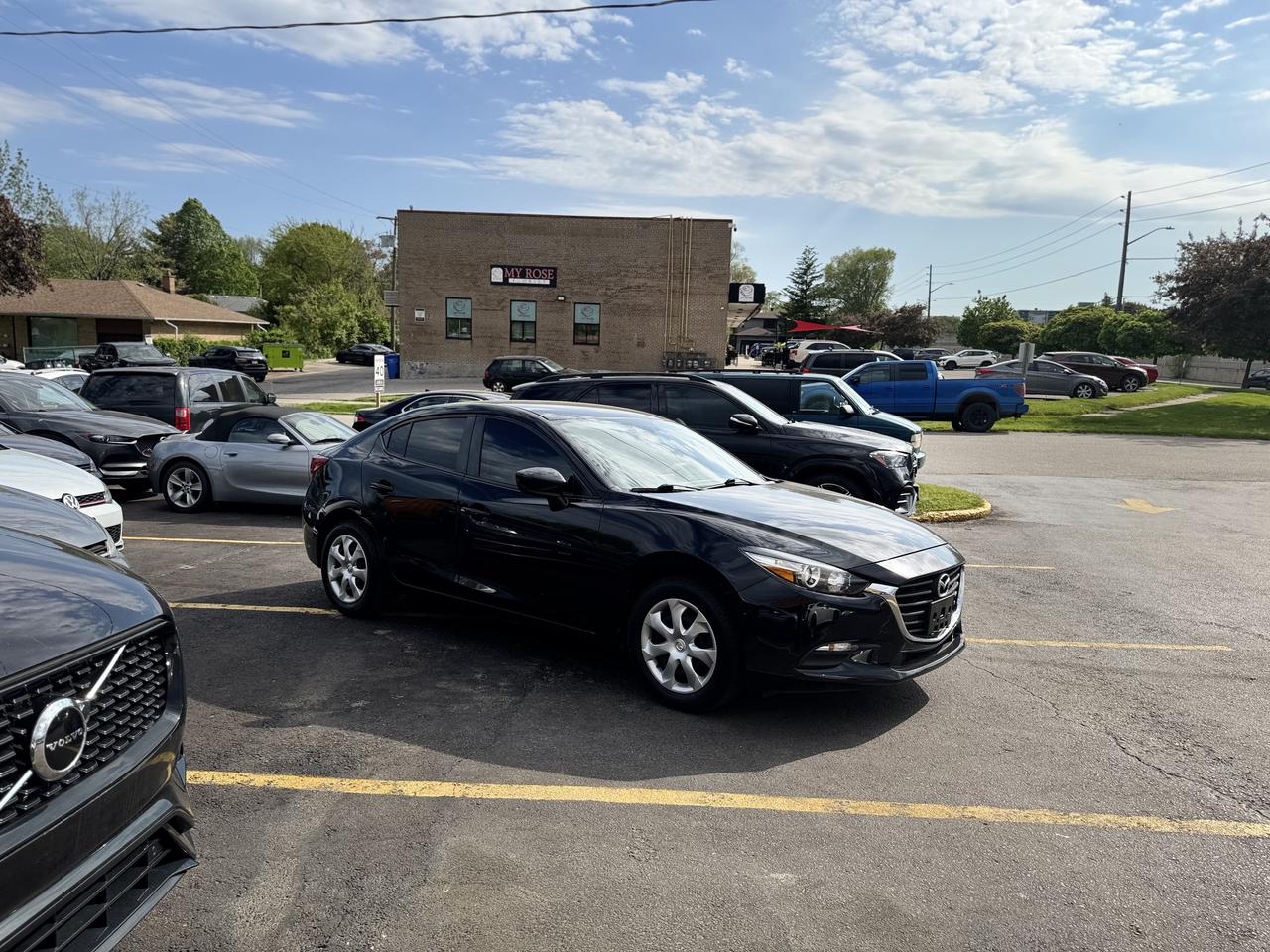 2018 Mazda MAZDA3 6 Speed Manual   Black ON BLACK Photo3