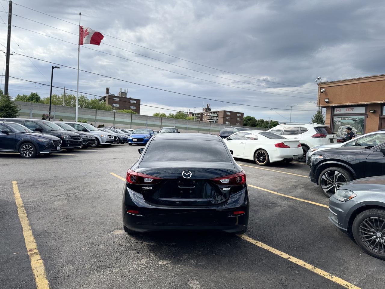 2018 Mazda MAZDA3 6 Speed Manual   Black ON BLACK Photo