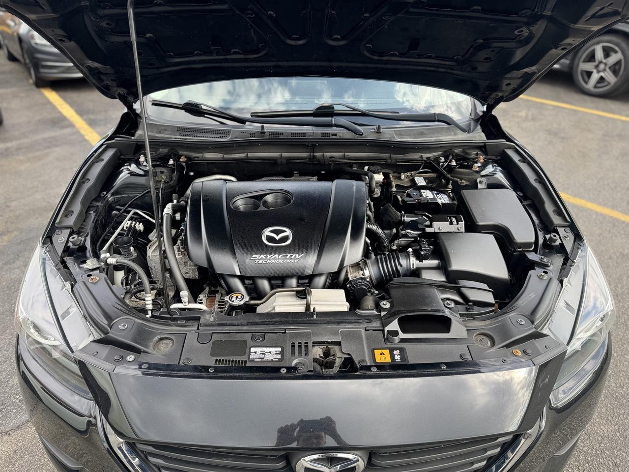 2018 Mazda MAZDA3 6 Speed Manual   Black ON BLACK Photo