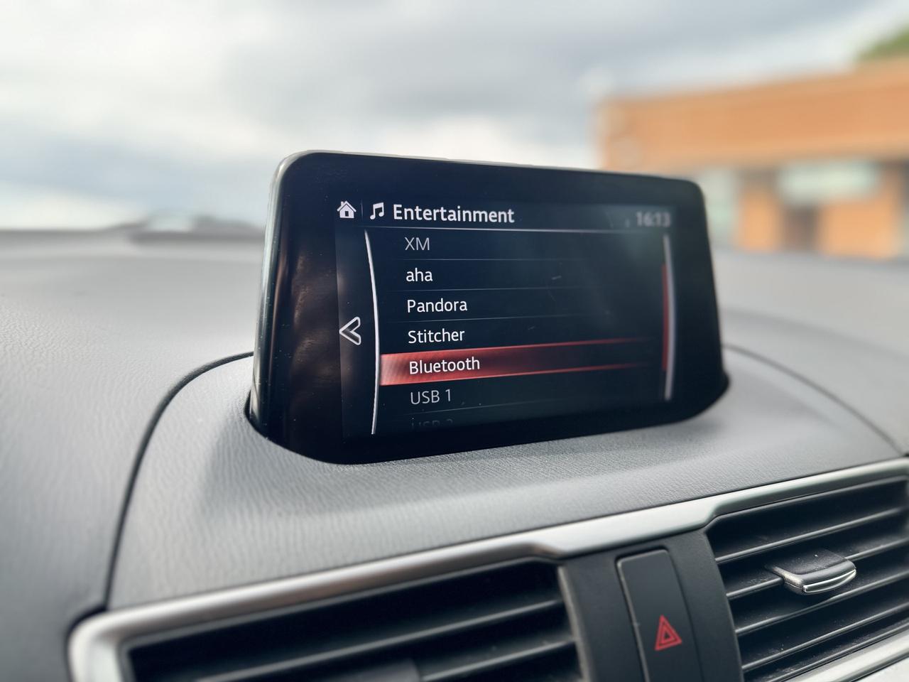 2018 Mazda MAZDA3 6 Speed Manual   Black ON BLACK Photo