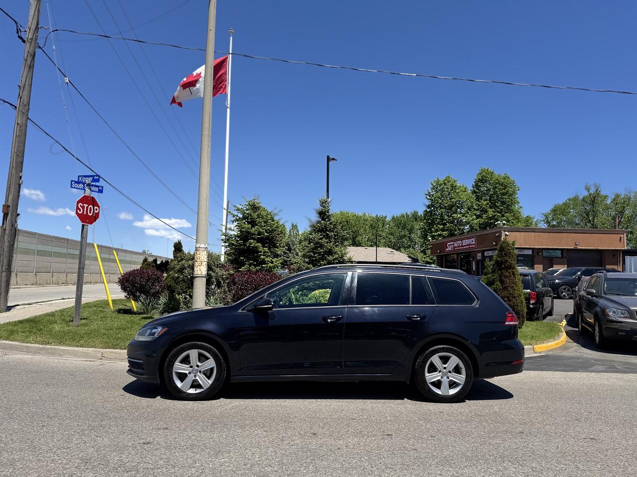 2019 Volkswagen Golf SportWagen Comfortline Manual 4MOTION Photo