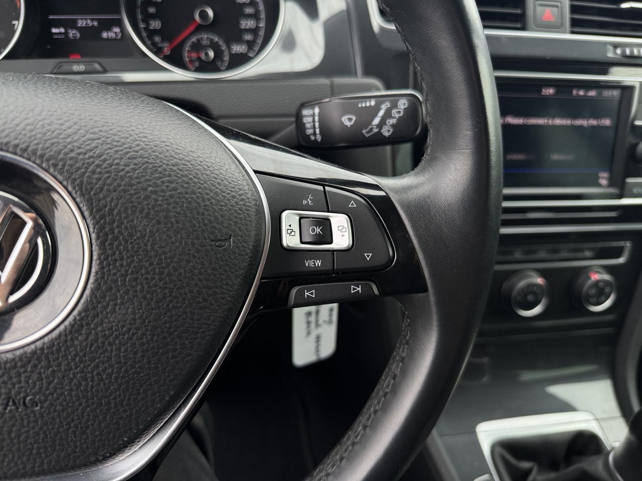2019 Volkswagen Golf SportWagen Comfortline Manual 4MOTION Photo