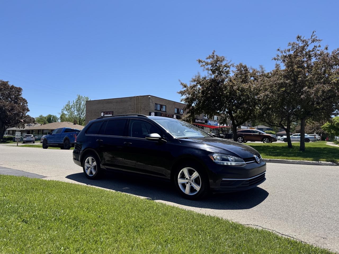 2019 Volkswagen Golf SportWagen Comfortline Manual 4MOTION Photo