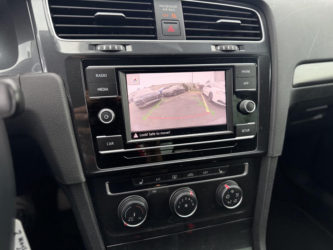 2019 Volkswagen Golf SportWagen Comfortline Manual 4MOTION Photo