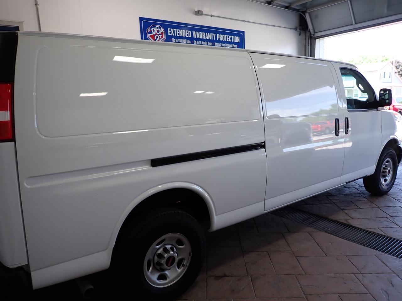 2024 GMC Savana Cargo Van G2500 EXTENDED CARGO LEATHER Photo