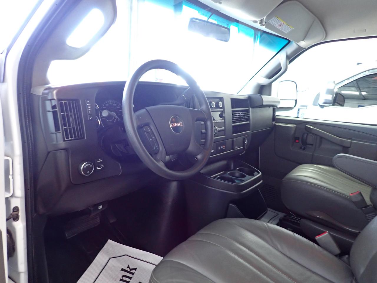 2024 GMC Savana Cargo Van G2500 EXTENDED CARGO LEATHER Photo
